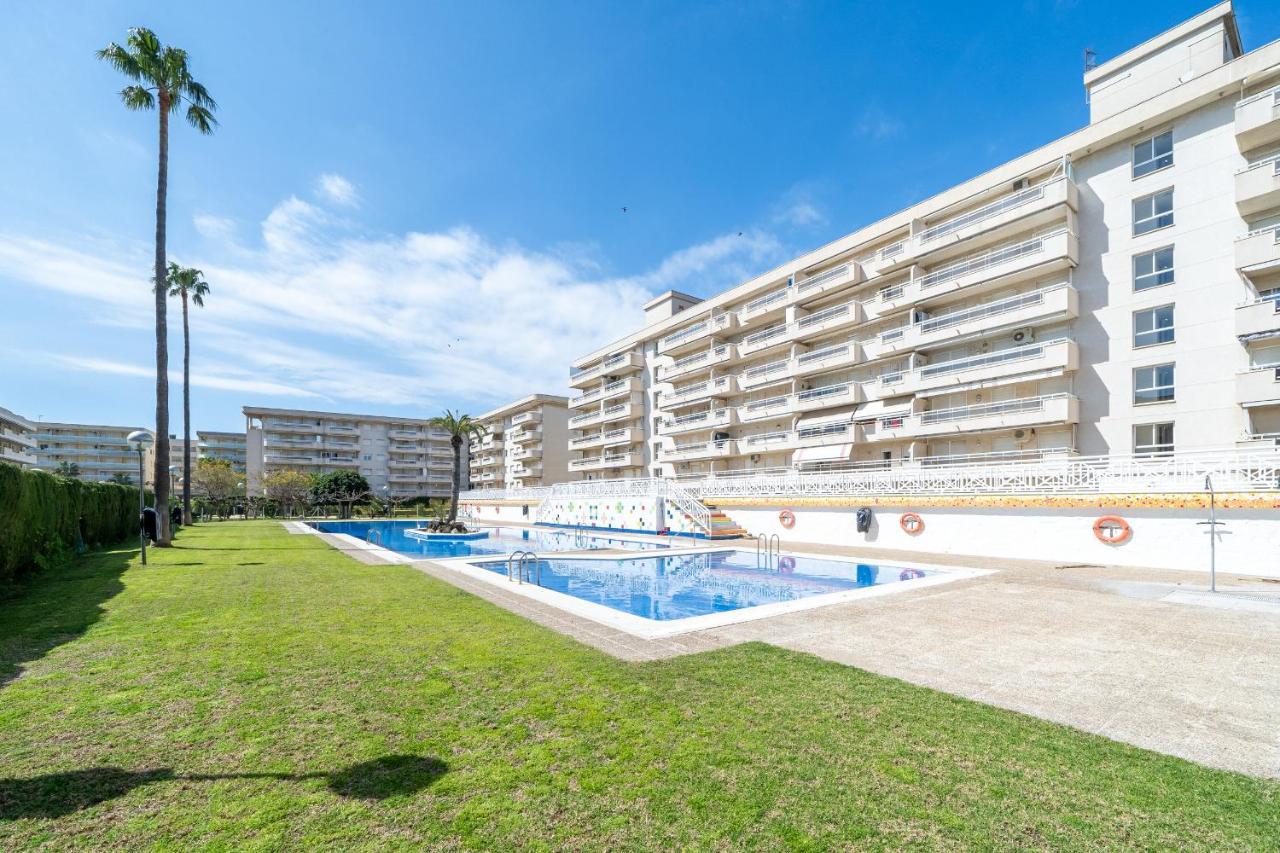 Hauzify I Apartament Aqua Marina ลาปีเนดา ภายนอก รูปภาพ